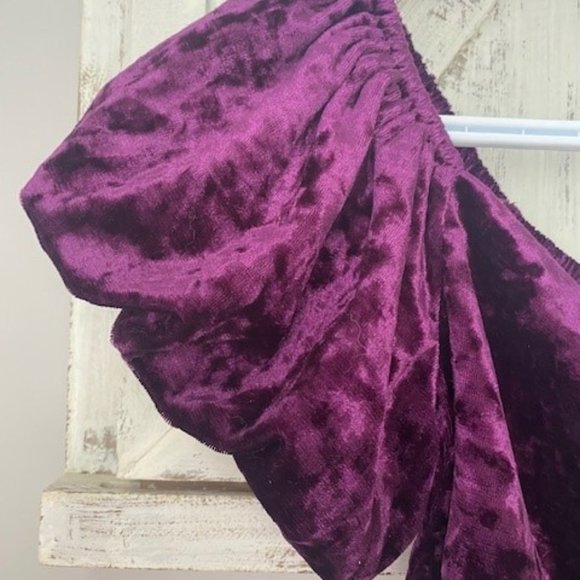 NWT Honey Bunch Top - Picture 3 of 5